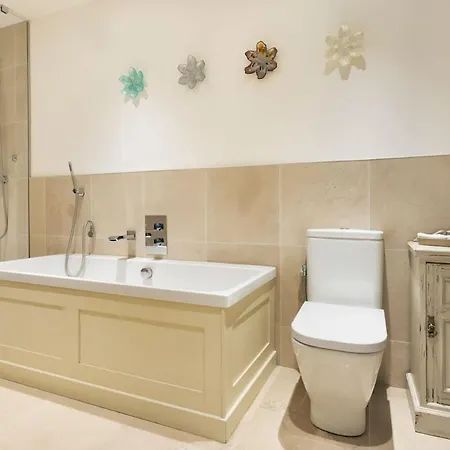 Glen Bank - Countryside, Family Getaway - Ridgestone Feriehus *